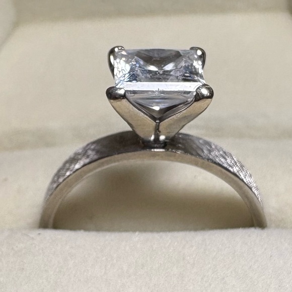 Vintage 14k white gold wedding set GORGEOUS!! - Picture 6 of 16